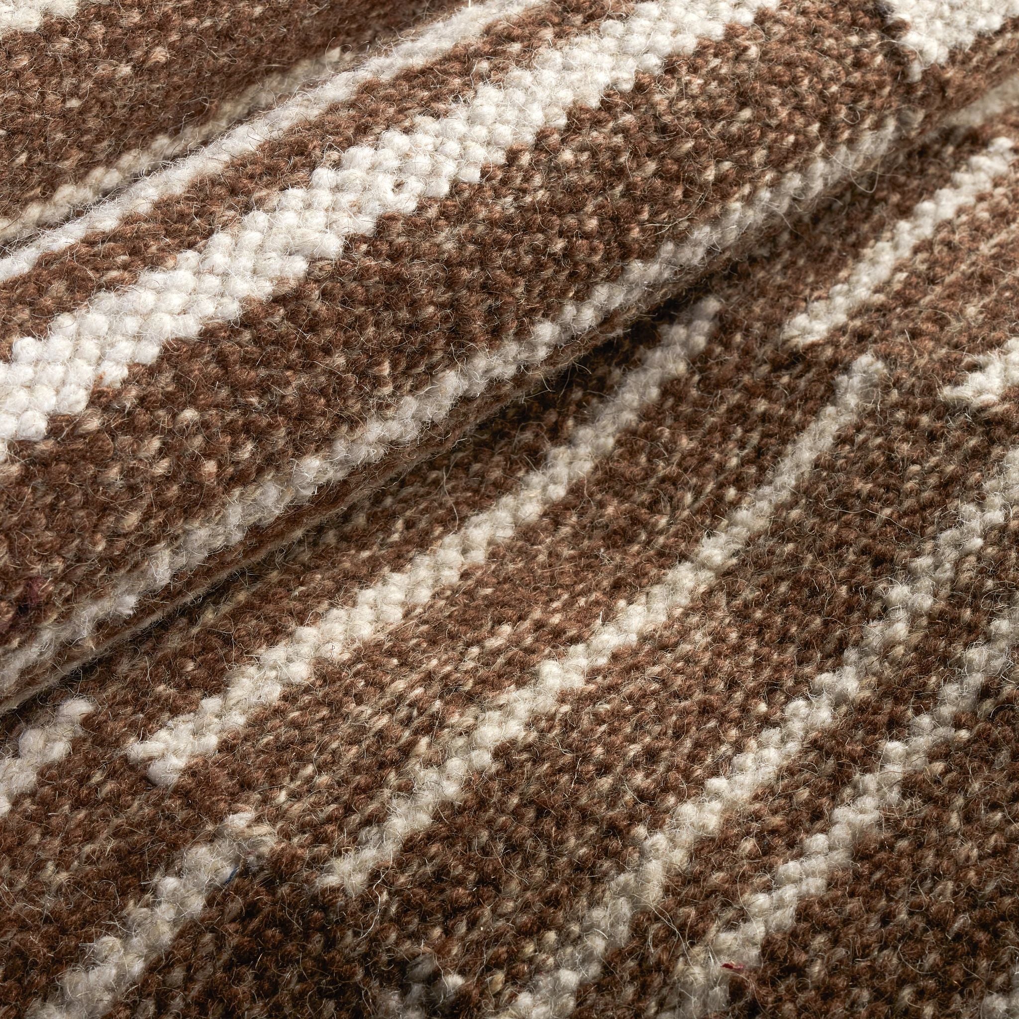 DA2259_Heights_Natural_Detail.jpg