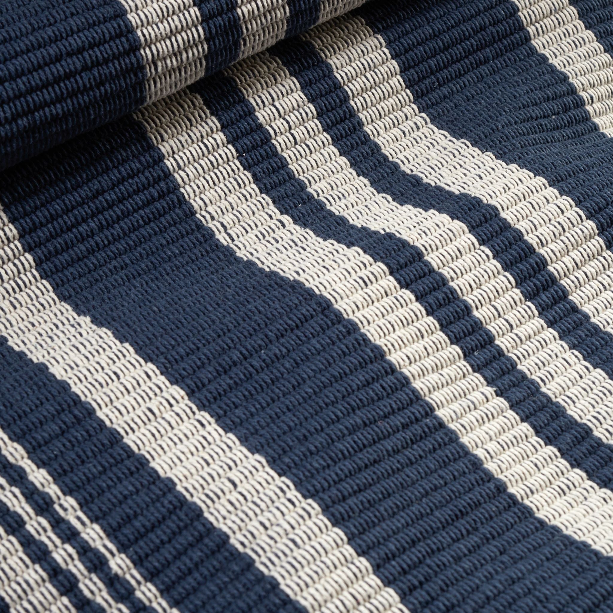 DA2283_IrvingStripe_Navy_Detail.jpg