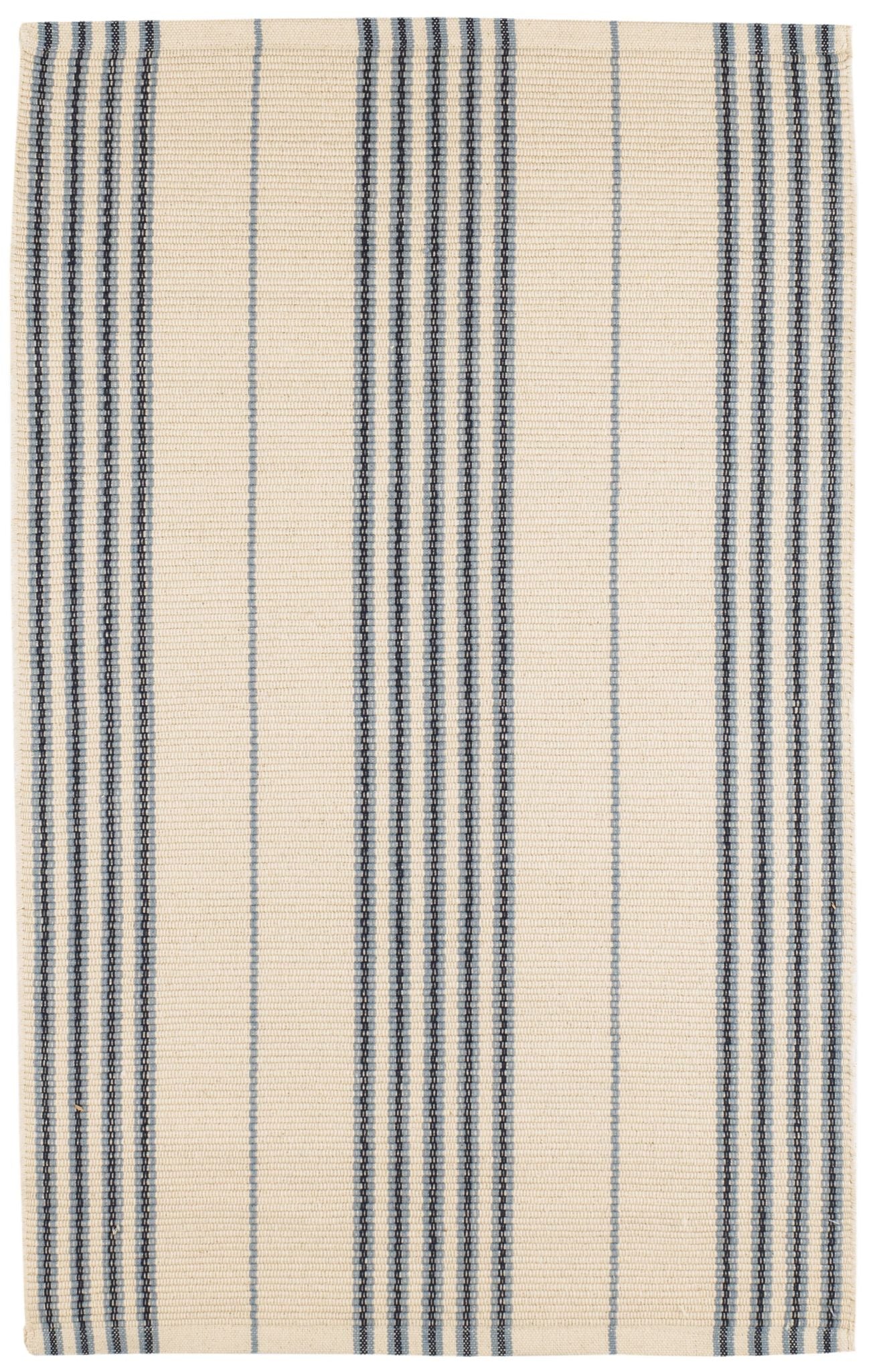 DA2295_Conway_Blue_HandwovenCottonRug_2x3_Silo.jpg