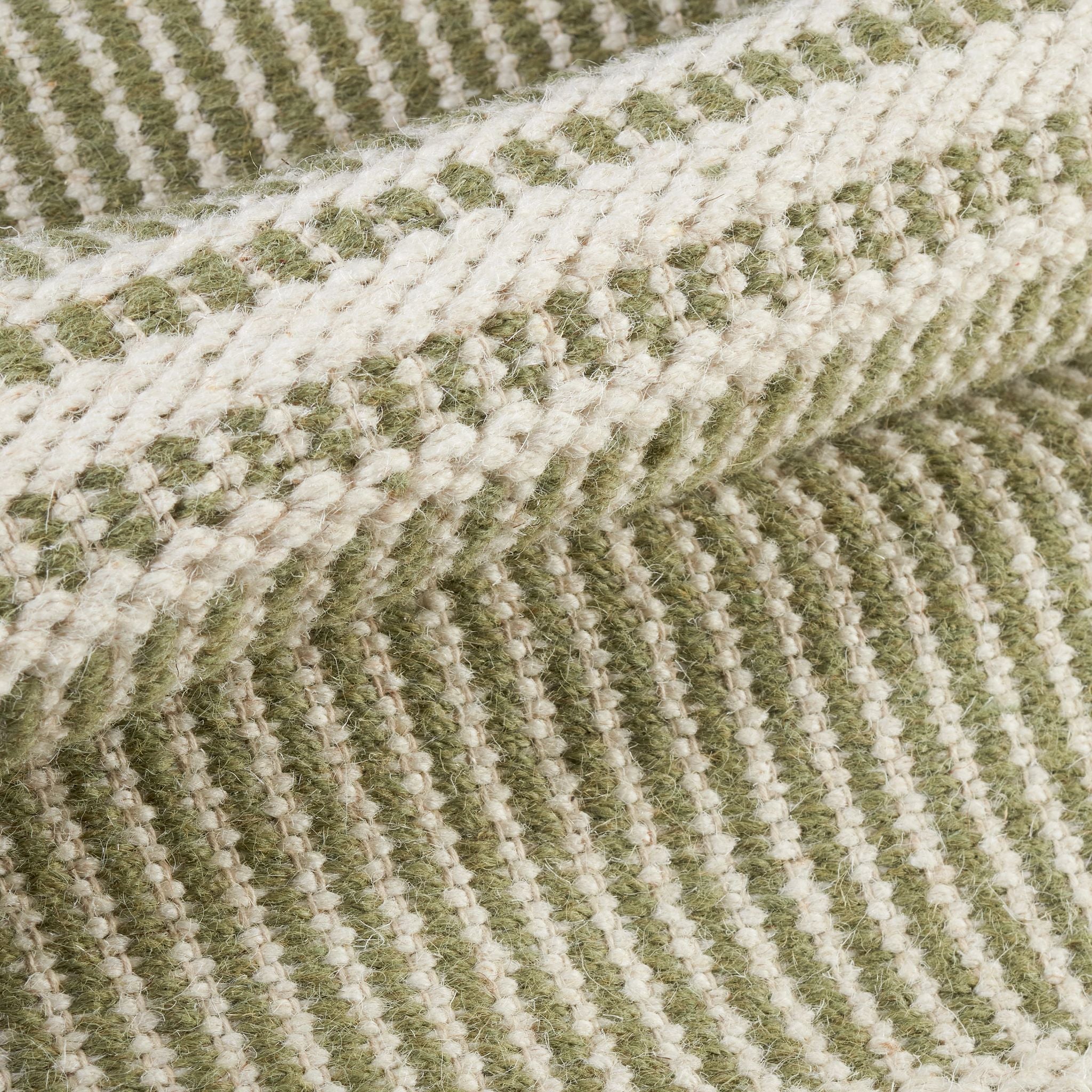 DA2302_Malta_Sage_Detail.jpg