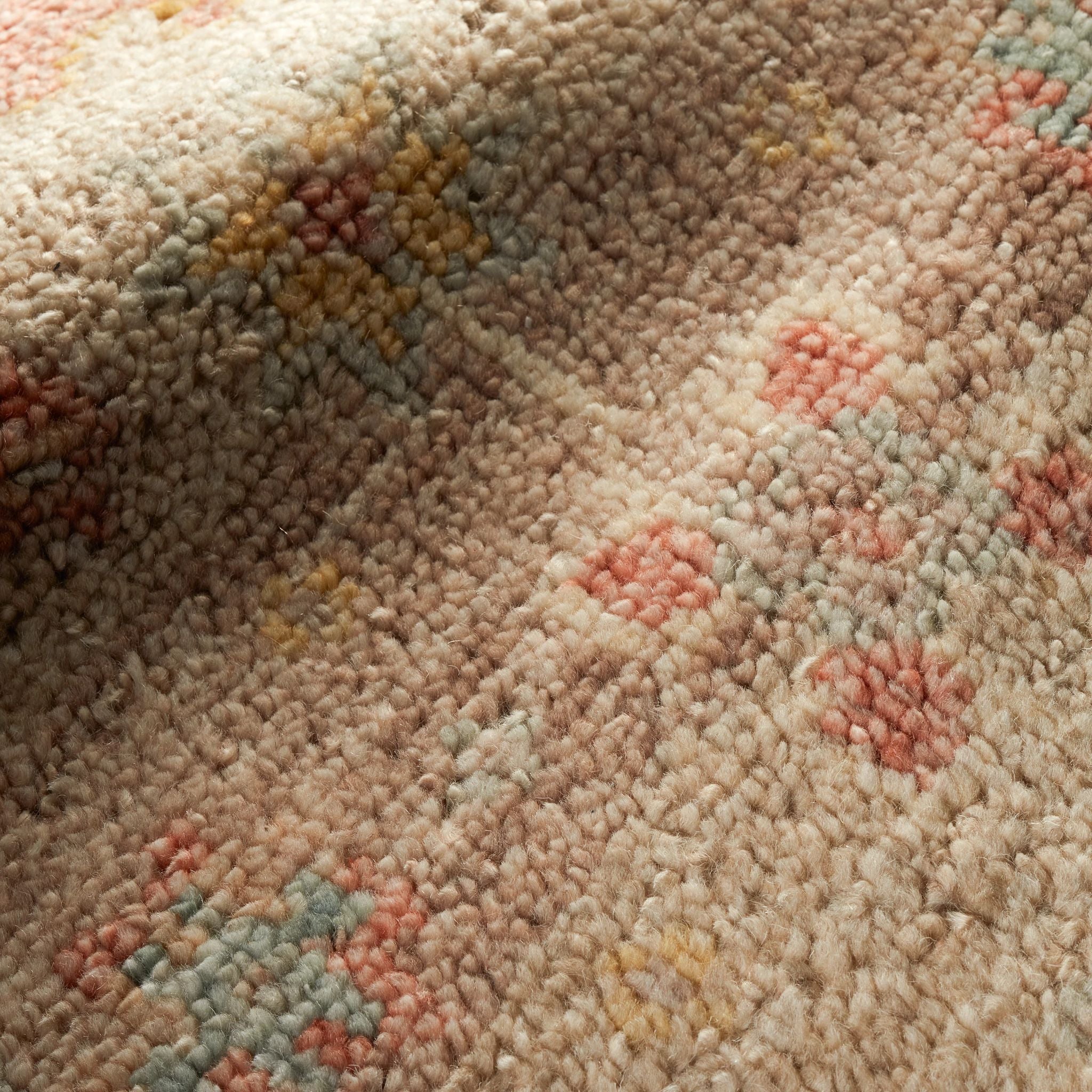 DA2310_Nora_Natural_Detail.jpg