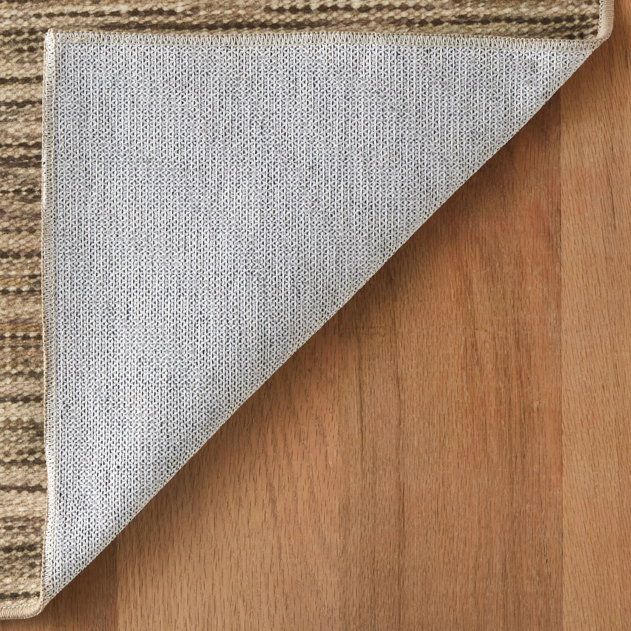 DA2321_Clay_Natural_ReverseCorner.jpg