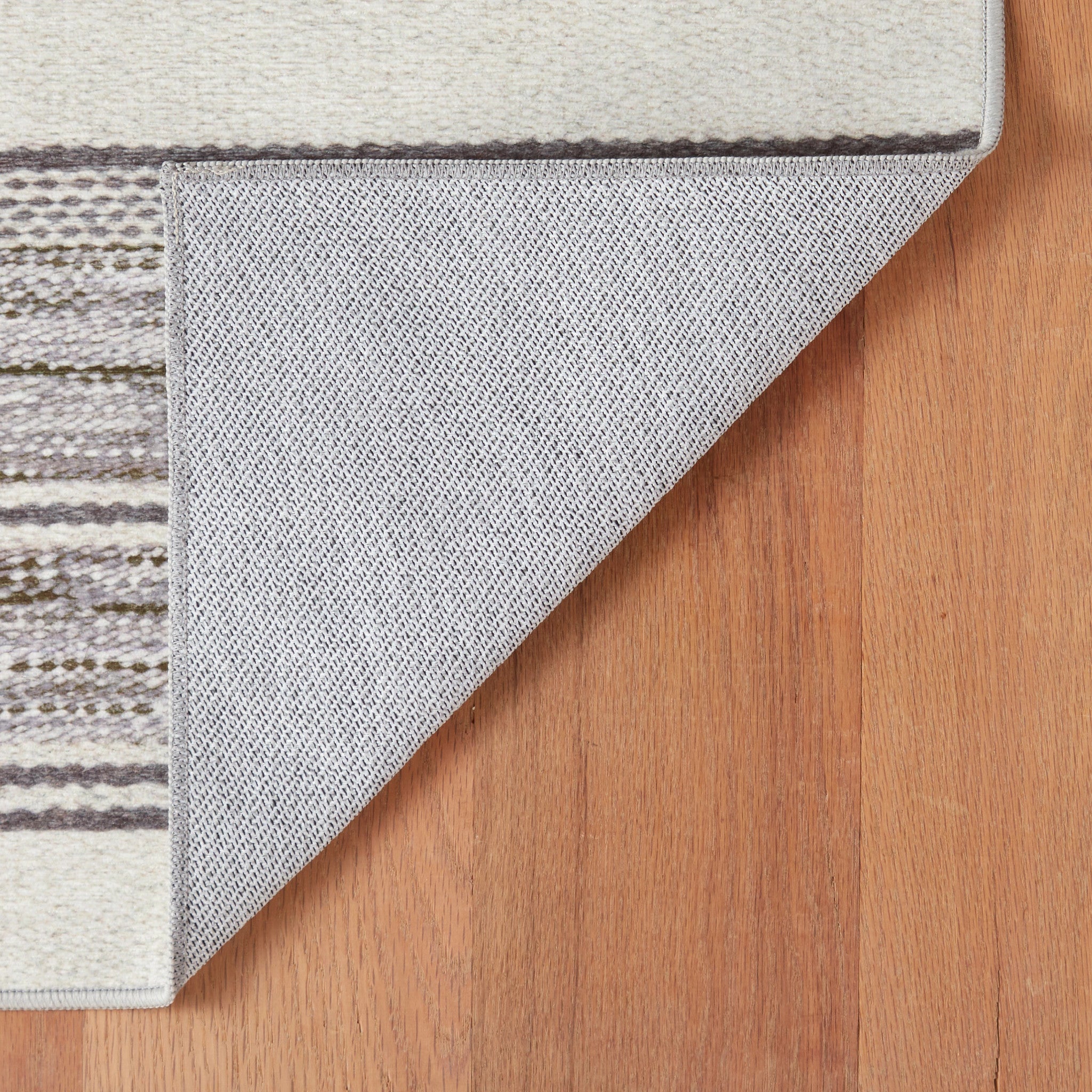 DA2340_Ellington_Grey_Reverse_RugCorner.jpg