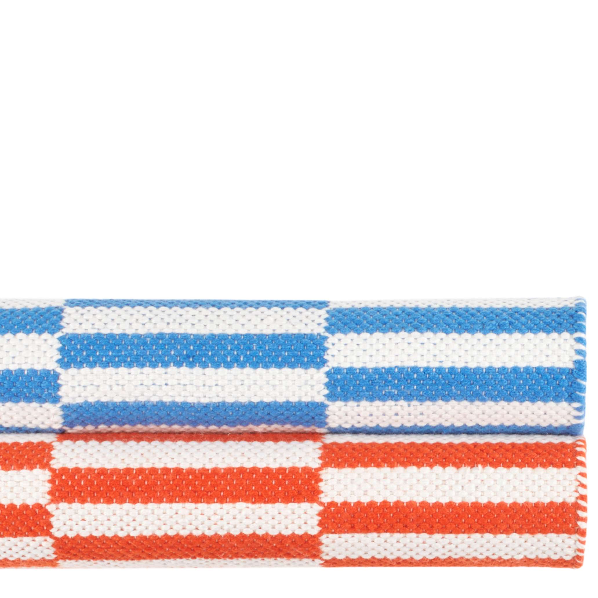 SailingStripeFrenchBlueIndoorOutdoorRug_DA1961_beauty_98.jpg