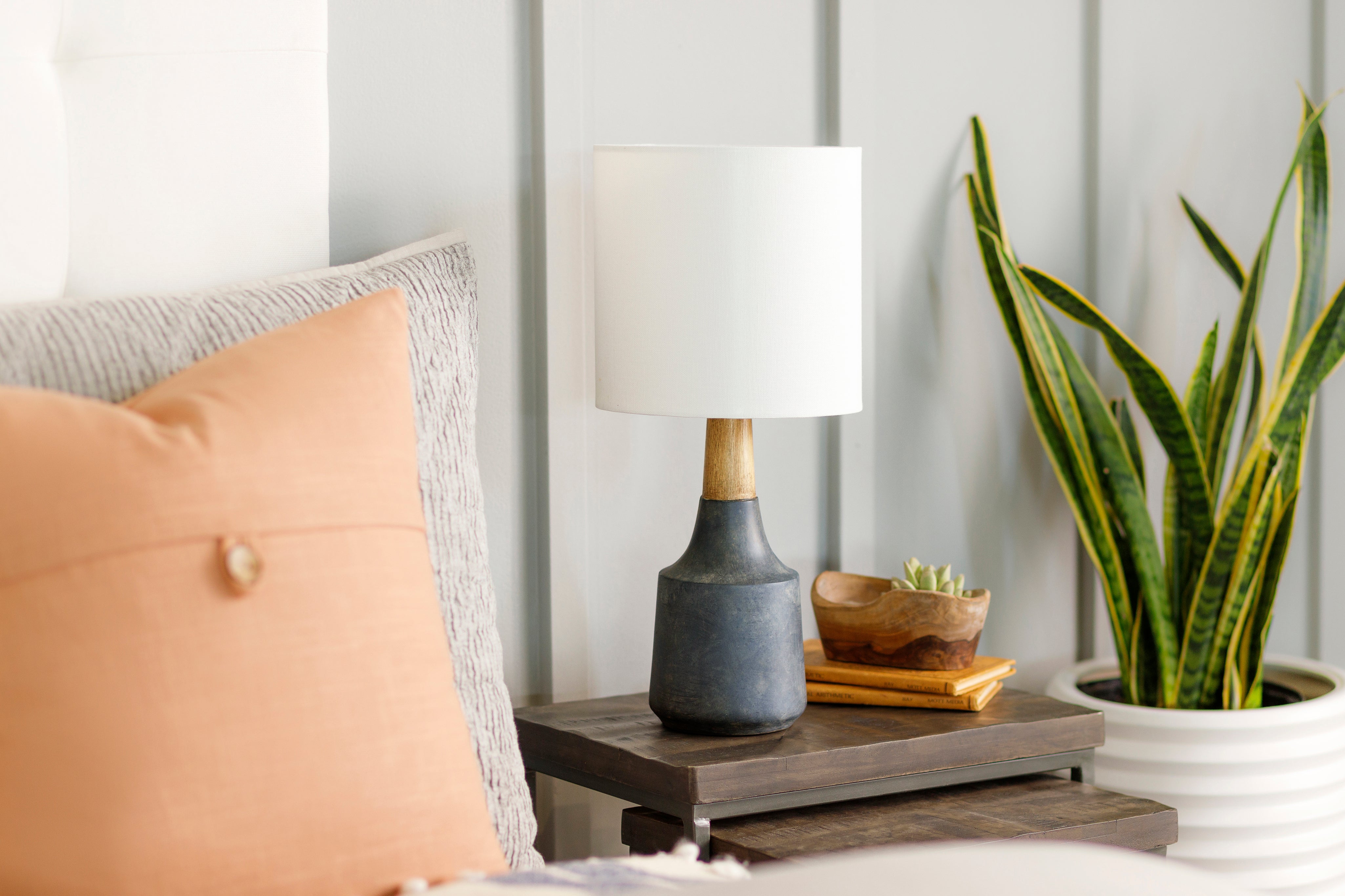 Concrete Composite Table Lamp