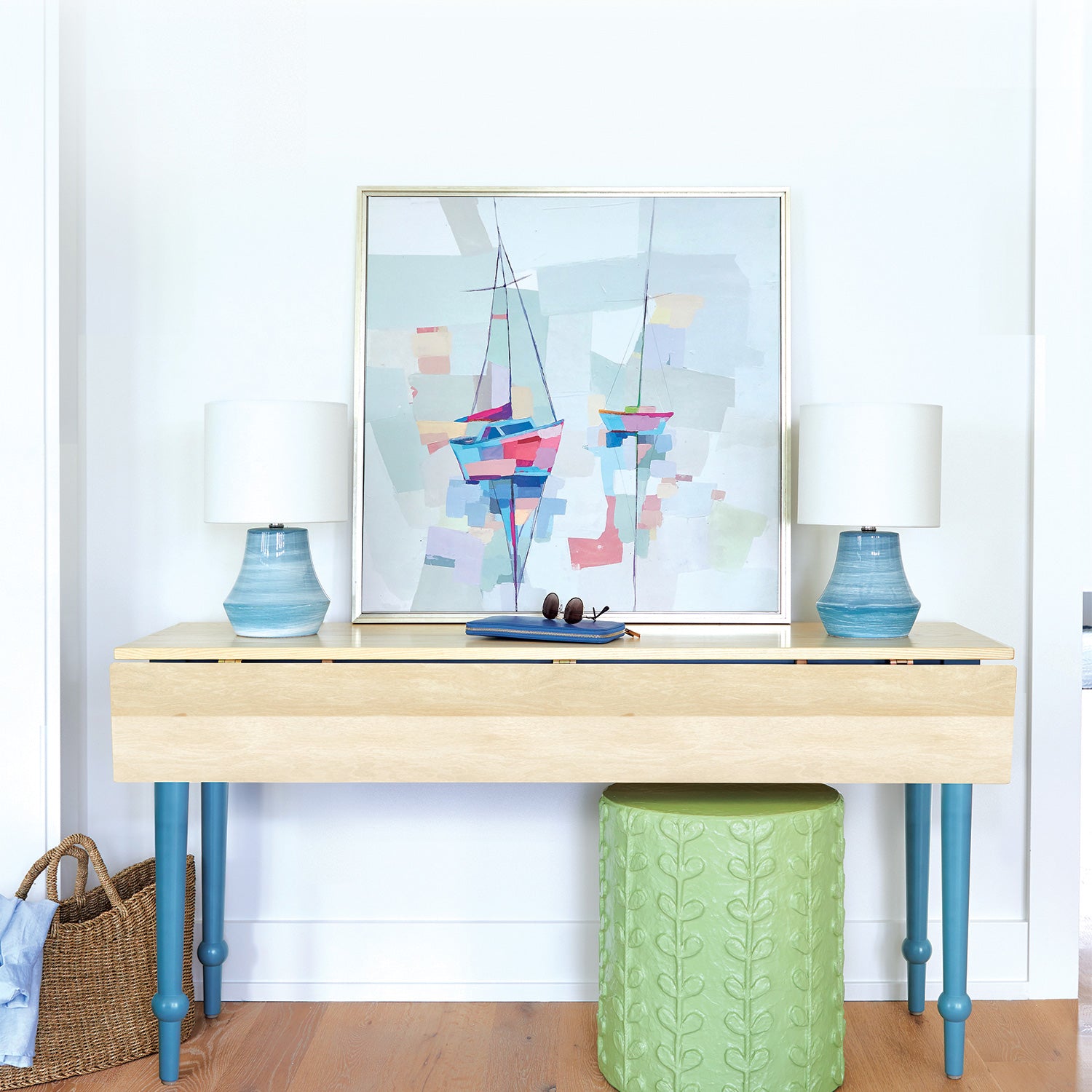 lottie-console-table-closed-SQ.jpg