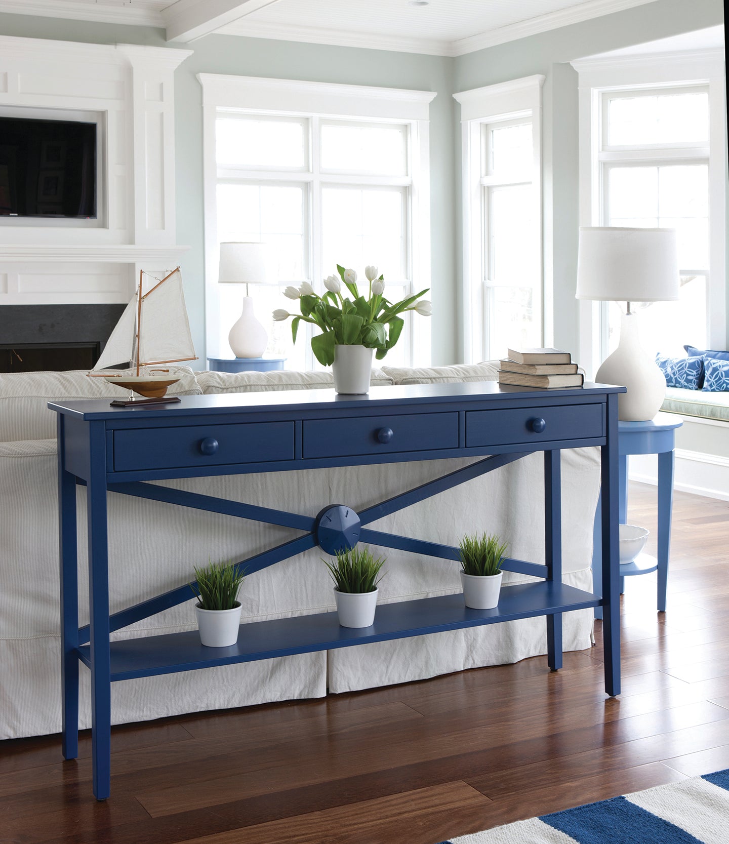 low-tide-hall-table-marine_84475bd2-ee69-4321-9f6b-165ceb1fbacf.jpg