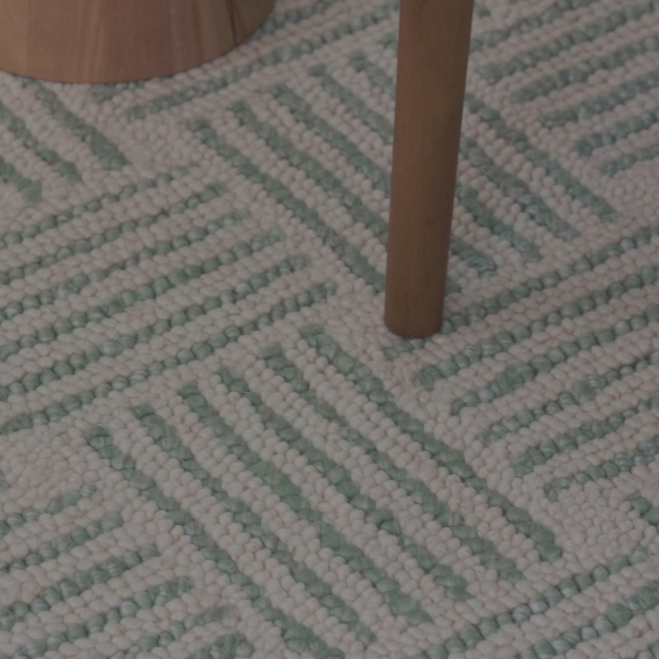 Layers Desert Sage Hand Hooked Wool Rug