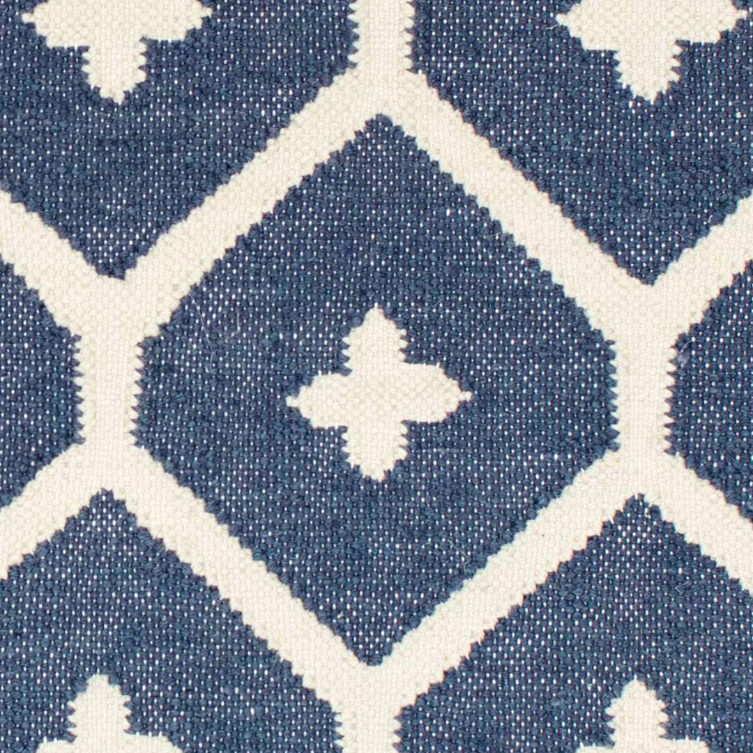 Elizabeth Navy Indoor/Outdoor Rug | Maine Cottage¨