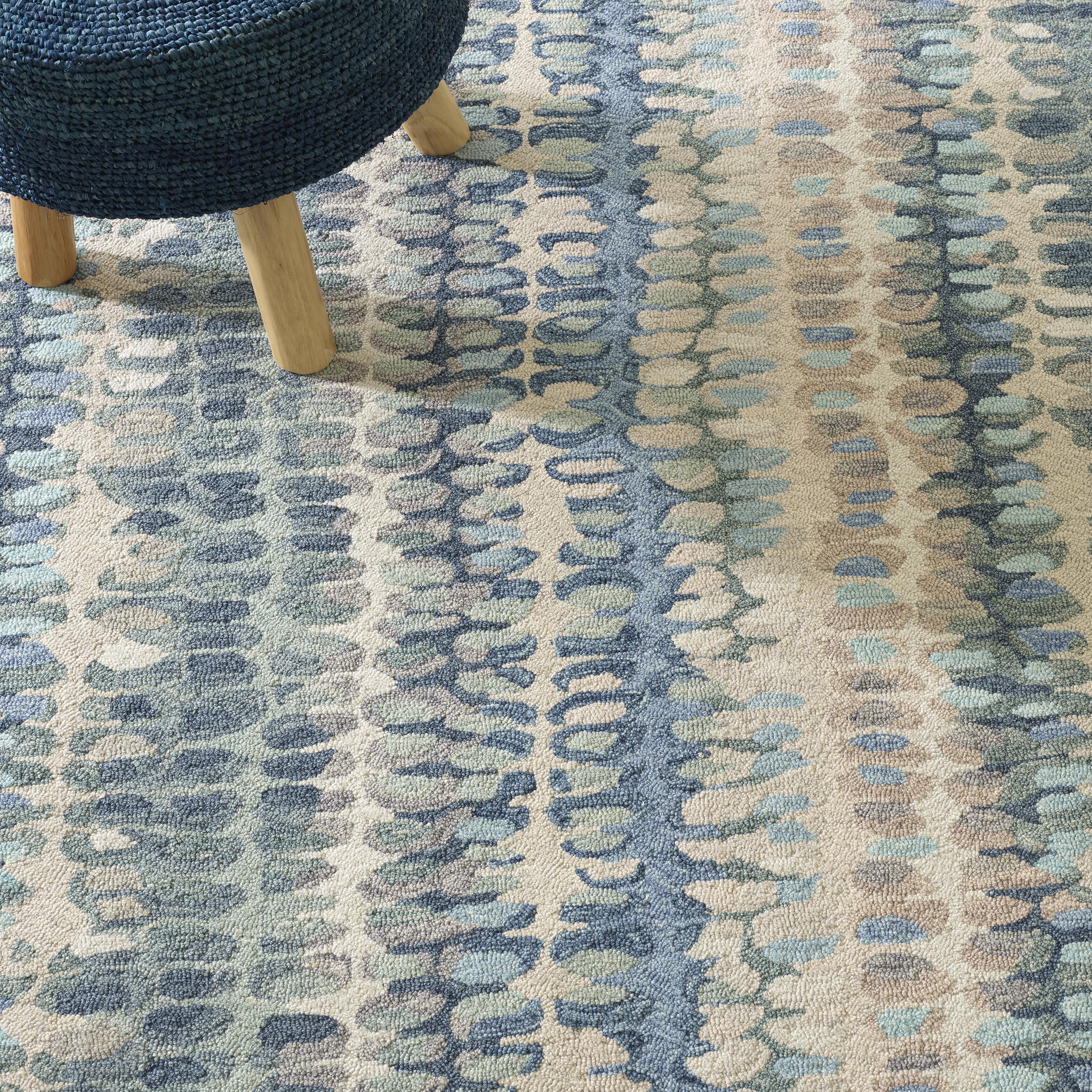 Maine Cottage Paint Chip Blue Micro Hooked Wool Rug | Maine Cottage¨ 