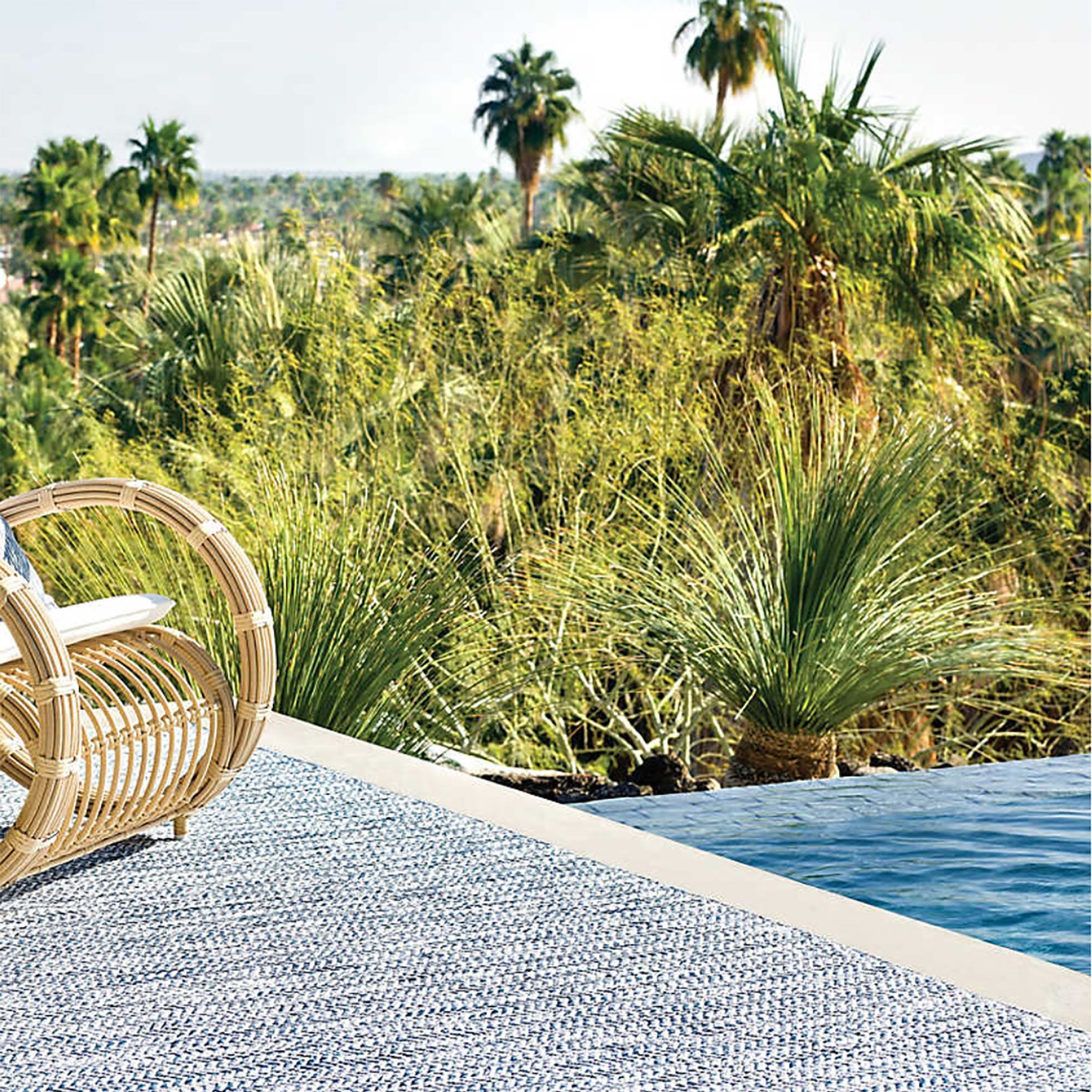 Coastal Indoor Outdoor Rug - Blue | Maine Cottage¨