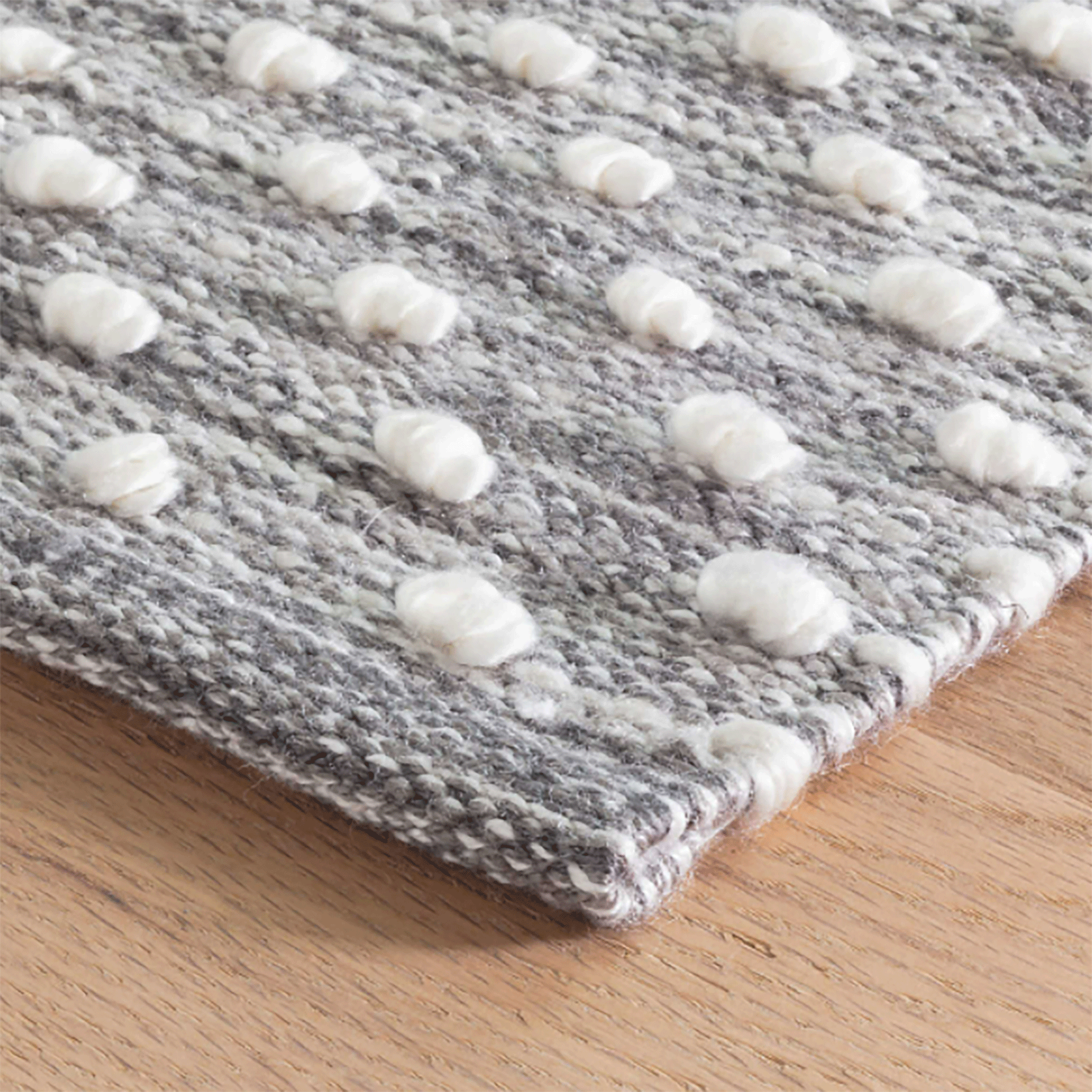 Maine Cottage Hobnail Grey Indoor/Outdoor Rug | Maine Cottage¨ 