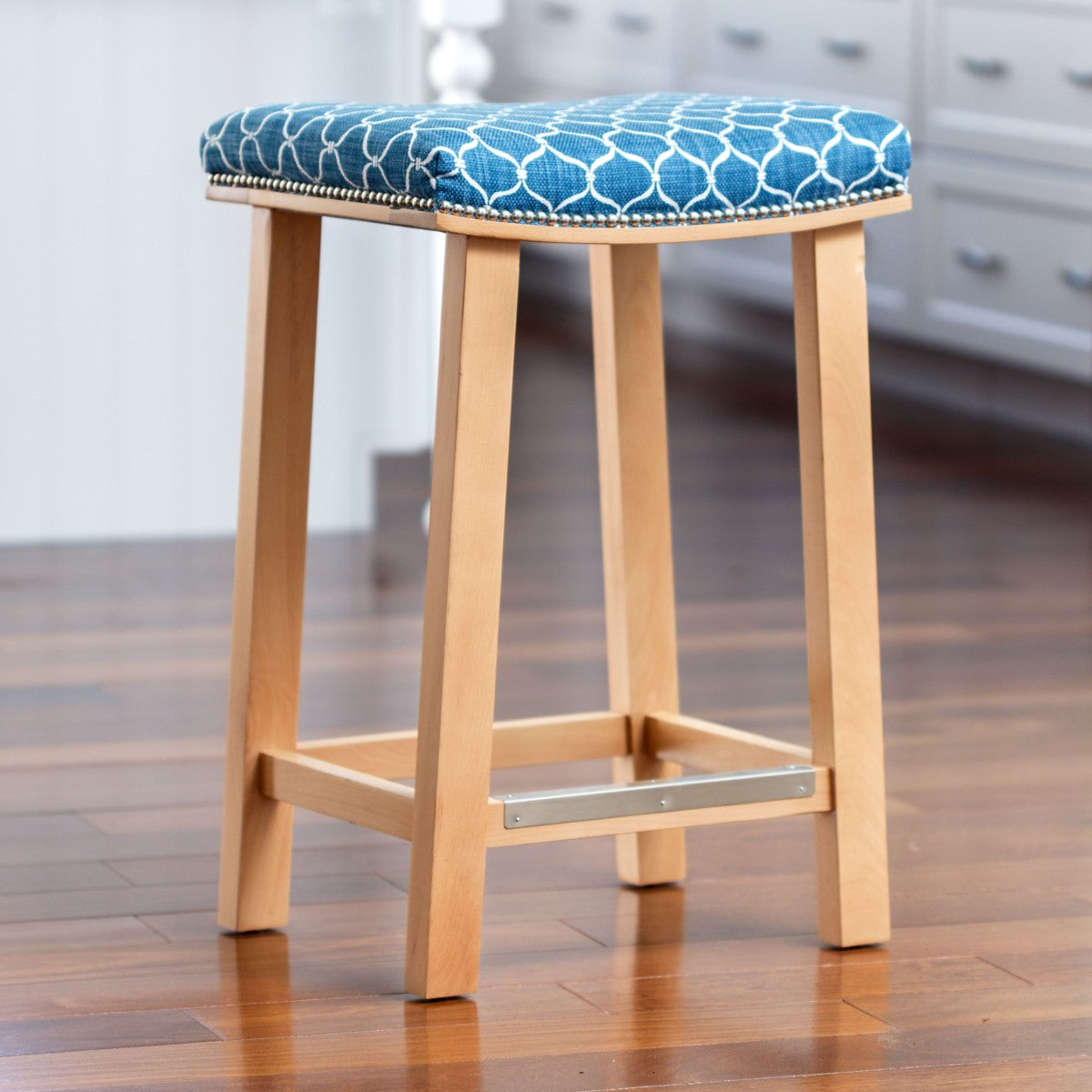 Maine Cottage Minnie Bar Stool | Maine Cottage® 