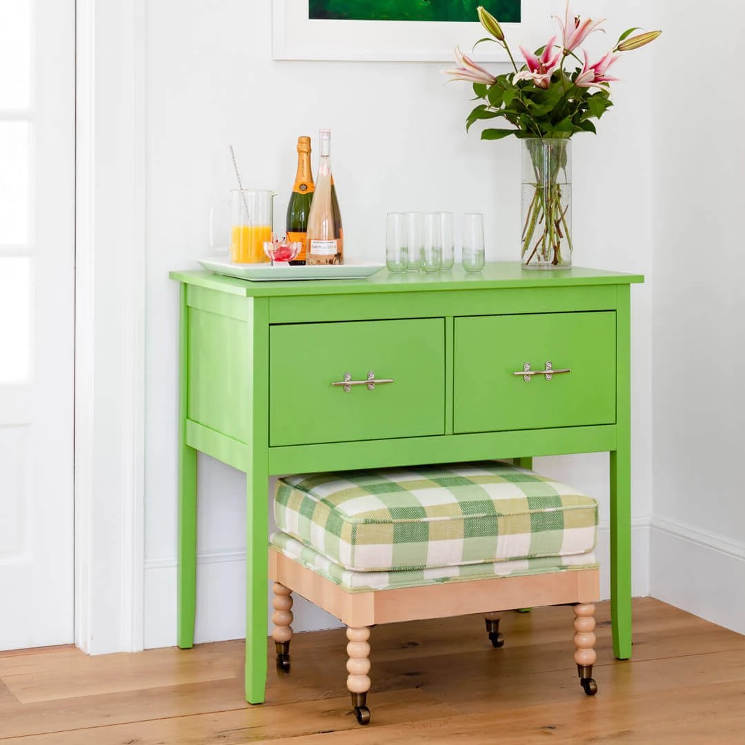 Maine Cottage Tilly Ottoman|Maine Cottage® 